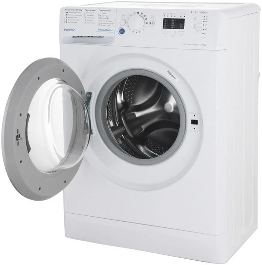 Indesit BWSA 51051 белый